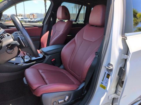 Used 2023 BMW X3 sDrive30i w/ Premium Package w/ZPA RWD image 16