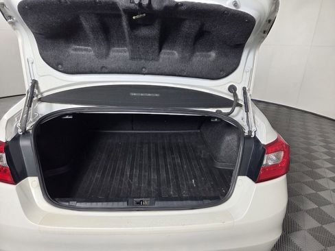 Used 2015 Subaru Legacy 2.5i Limited image 40
