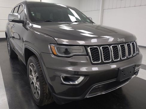 Used 2019 Jeep Grand Cherokee Limited w/ Luxury Group II AWD/4WD image 14