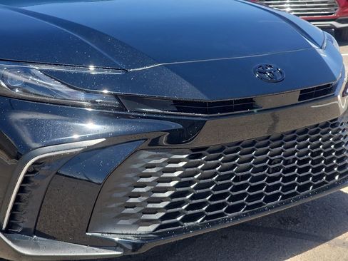 New 2026 Toyota Camry SE FWD image 7