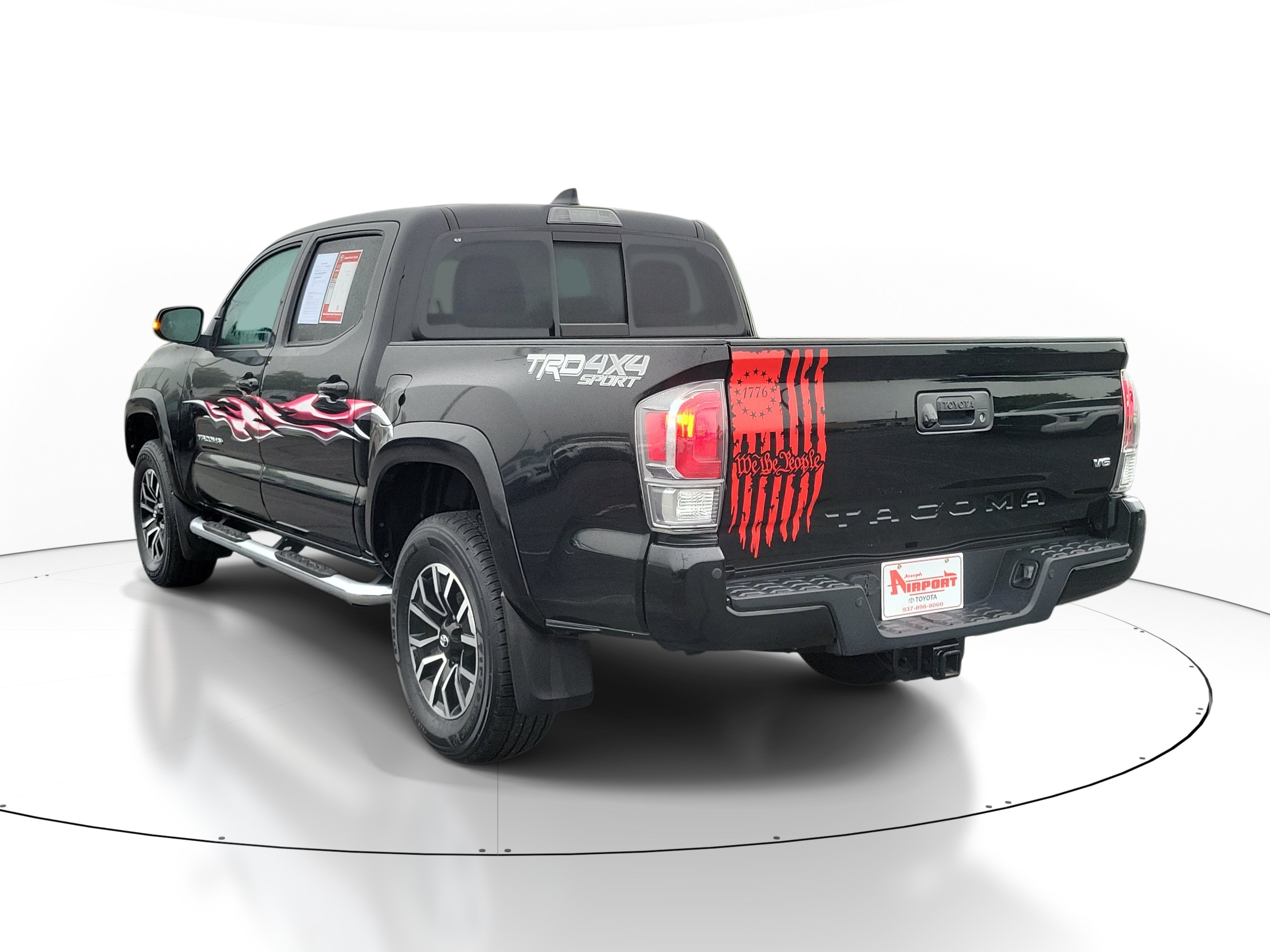 Used 2023 Toyota Tacoma TRD Sport w/ Advanced Technology Package AWD/4WD image 3