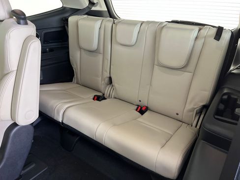 New 2026 Subaru Ascent Limited AWD/4WD image 39