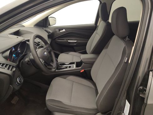 Used 2018 Ford Escape SE FWD image 17