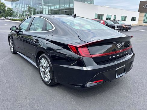 Used 2023 Hyundai Sonata SEL w/ Preferred Accessory Package image 3