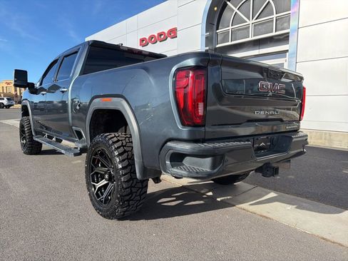 Used 2020 GMC Sierra 2500 Denali w/ Denali Ultimate Package image 4