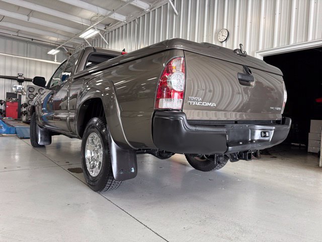 Used 2015 Toyota Tacoma 4x4 Access Cab V6 w/ SR5 Package image 6