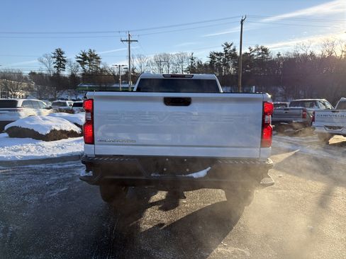 New 2026 Chevrolet Silverado 3500 W/T image 7