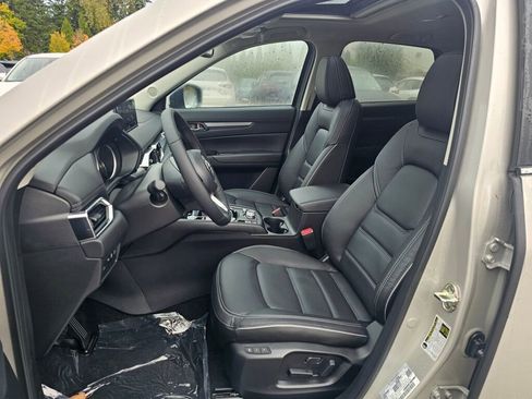 New 2025 MAZDA CX-5 AWD 2.5 S w/ Preferred Package image 21