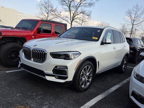 Used 2021 BMW X5 sDrive40i w/ Convenience Package image 1