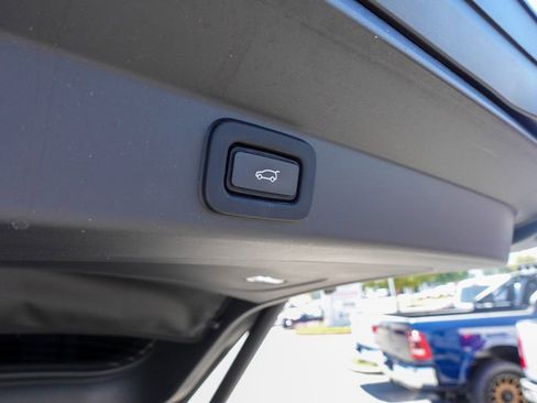 Used 2023 Land Rover Range Rover Sport SE AWD/4WD image 37