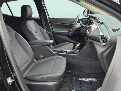 Used 2023 Buick Encore GX Preferred FWD image 17