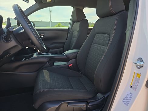 Certified 2026 Honda HR-V Sport image 17