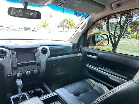 Used 2015 Toyota Tundra TRD Pro AWD/4WD image 37