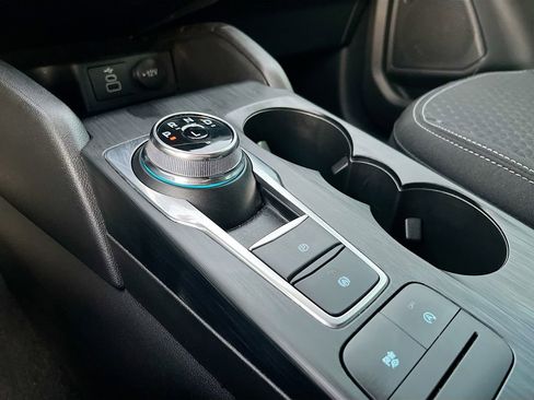 Used 2025 Ford Escape Active image 16