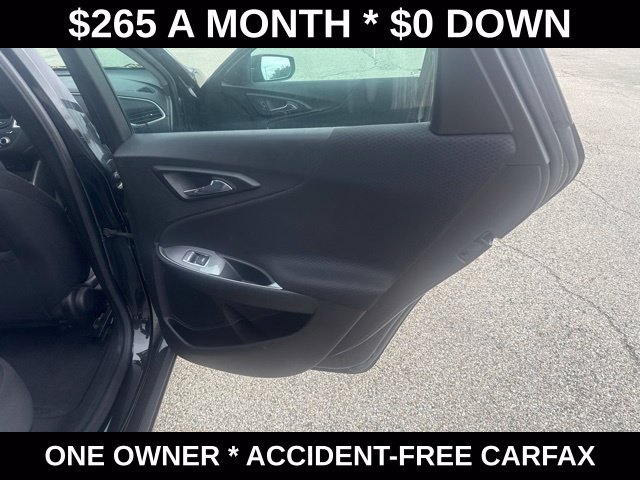 Used 2023 Chevrolet Malibu LT FWD image 16