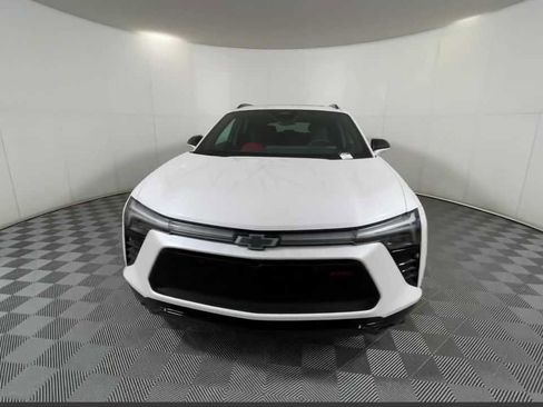 New 2025 Chevrolet Blazer EV RS image 6