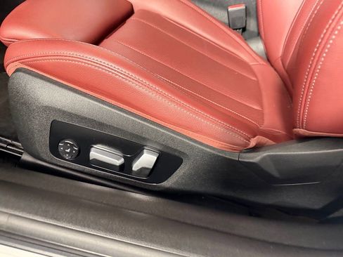 Used 2023 BMW M440i Coupe w/ Premium Package image 25