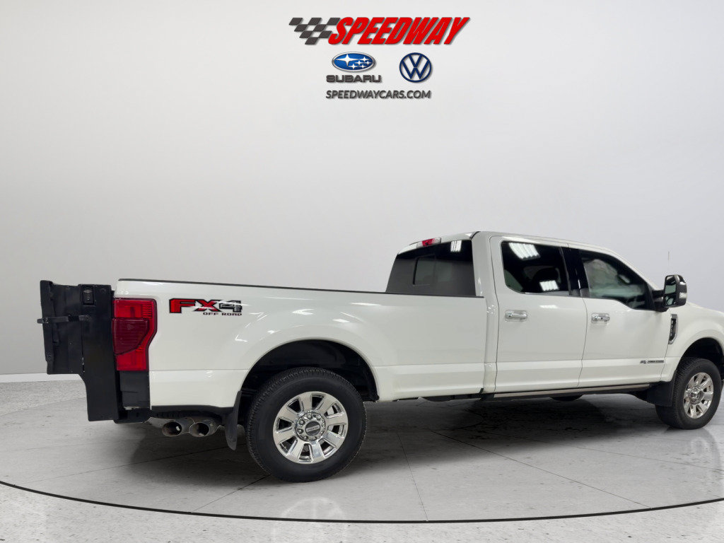 Used 2022 Ford F250 Platinum w/ FX4 Off-Road Package AWD/4WD image 5