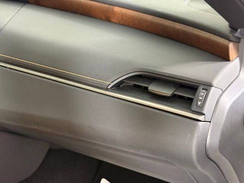 Used 2025 Lexus ES 350 w/ Premium Package FWD image 36
