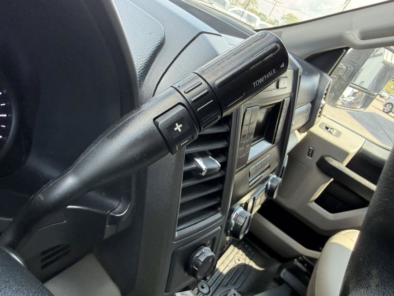 Used 2019 Ford F250 XL w/ Power Equipment Group AWD/4WD image 21