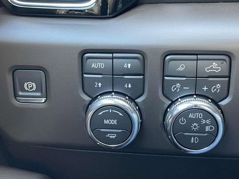 New 2026 GMC Sierra 1500 Denali w/ Technology Package image 18