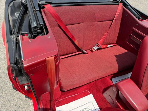 Used 1991 Ford Mustang LX RWD image 14
