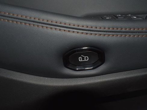 New 2026 Jeep Cherokee Limited image 14