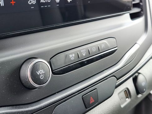 New 2026 Ford Transit 250 Low Roof image 23