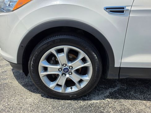 Used 2014 Ford Escape Titanium w/ Equipment Group 401A FWD image 13