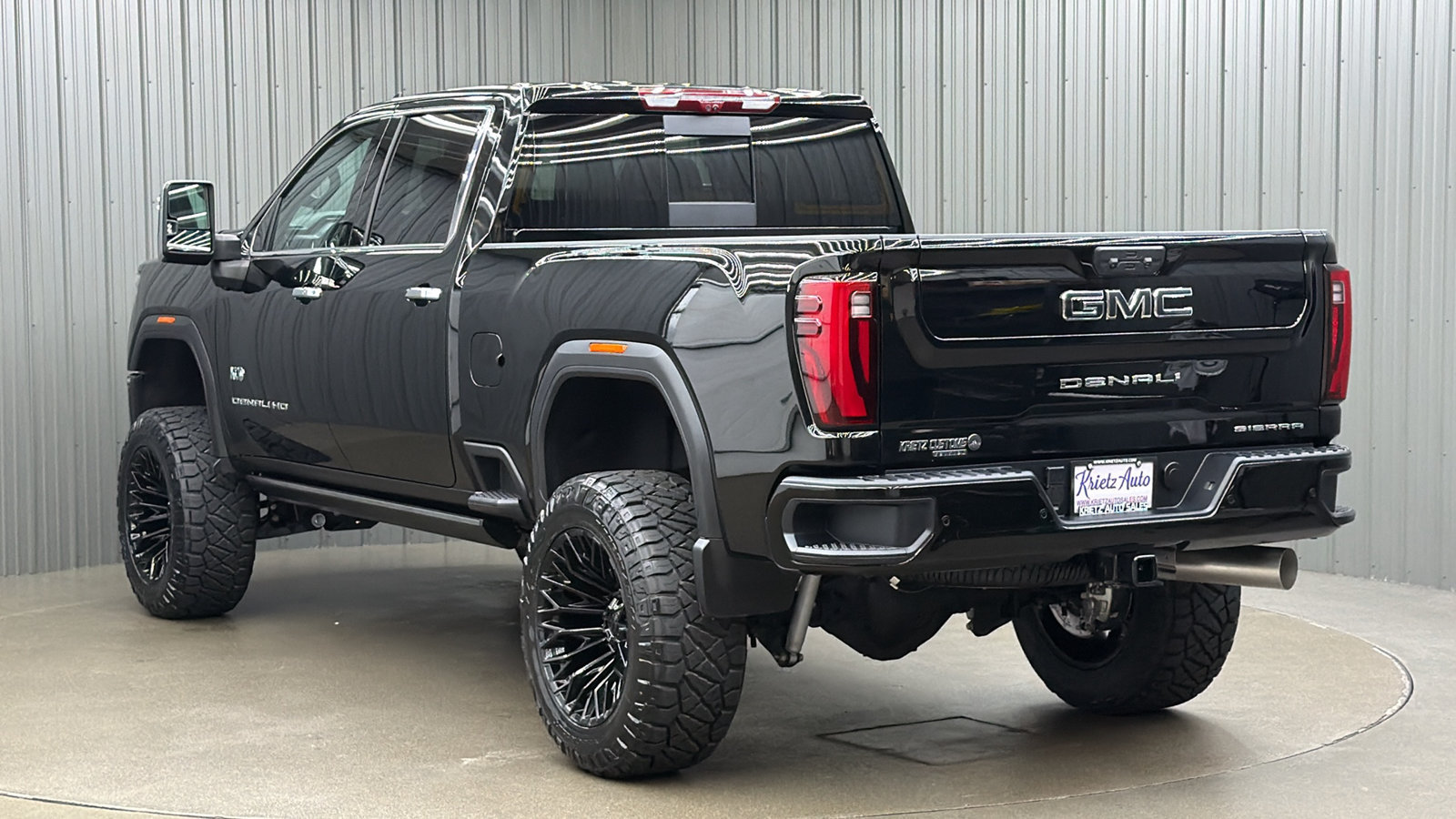 Used 2026 GMC Sierra 2500 Denali Ultimate AWD/4WD image 3