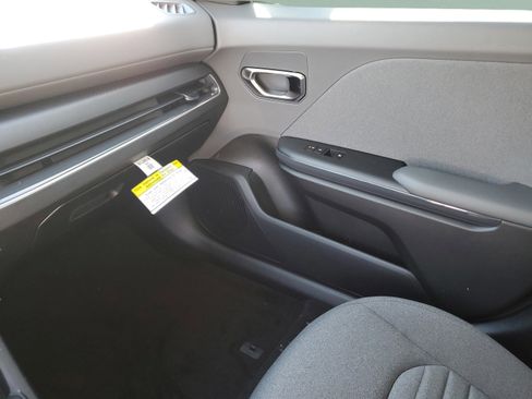 New 2025 Kia K4 EX FWD image 16