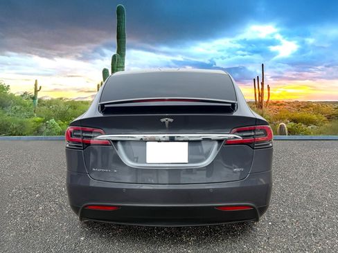 Used 2018 Tesla Model X 75D AWD/4WD image 6