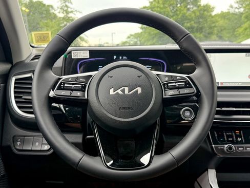 New 2026 Kia Seltos S AWD/4WD image 34