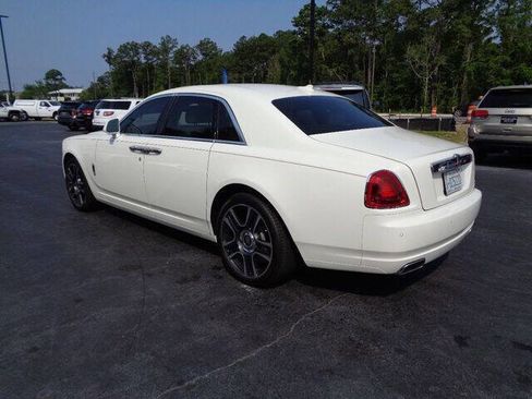 Used 2017 Rolls-Royce Ghost image 5