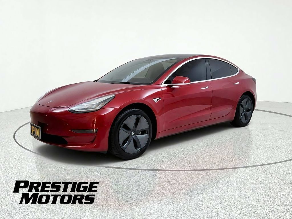Used 2018 Tesla Model 3 Long Range RWD image 3