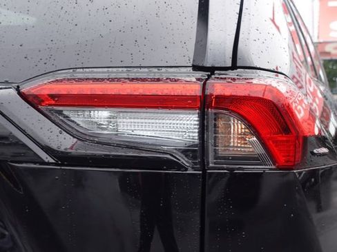 Certified 2024 Toyota RAV4 XLE FWD image 9