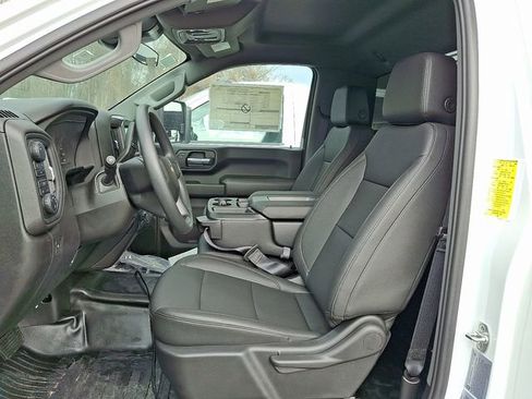 New 2025 Chevrolet Silverado 3500 LT w/ Convenience Package image 5