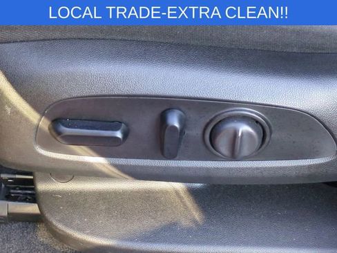 Used 2021 Chevrolet Equinox LT image 22