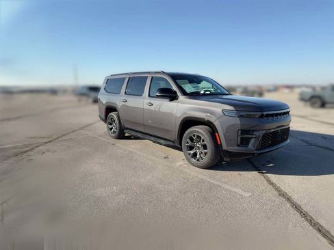 New 2026 Jeep Grand Wagoneer L Limited image 16