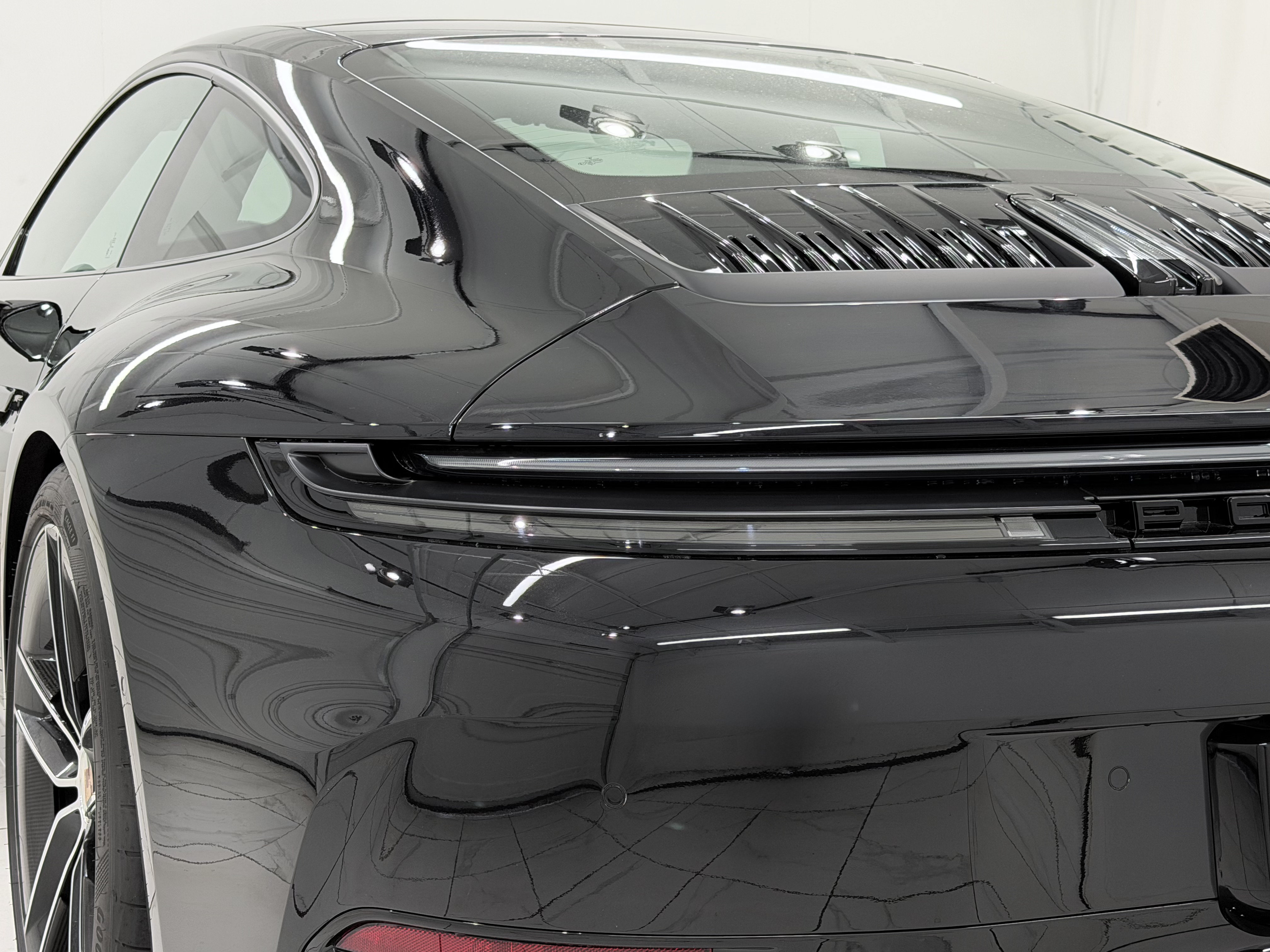 Certified 2026 Porsche 911 Carrera GTS RWD image 19