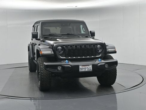 Used 2024 Jeep Wrangler Unlimited AWD/4WD image 56