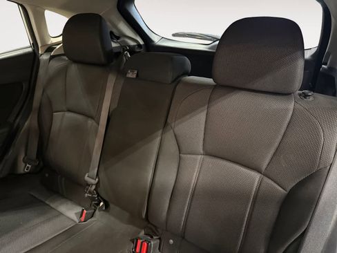 Used 2018 Subaru Impreza 2.0i Premium image 14