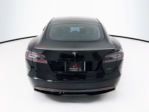 Used 2021 Tesla Model S Plaid image 7