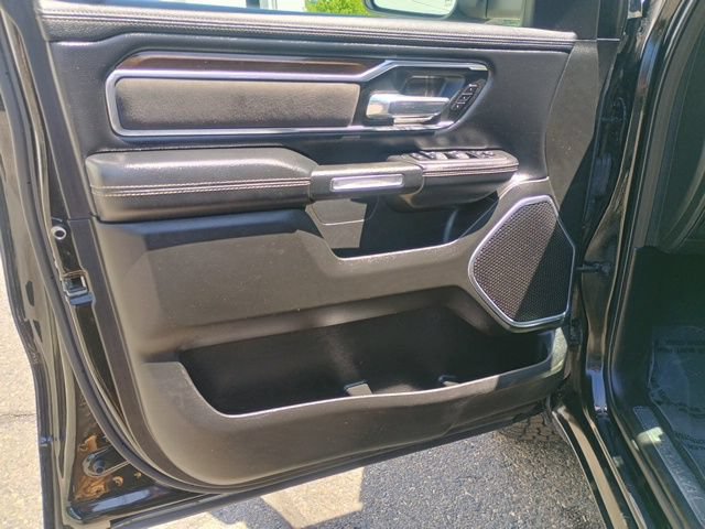 Used 2022 RAM 1500 Laramie AWD/4WD image 23
