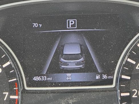 Used 2020 Nissan Pathfinder S FWD image 19