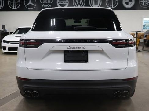 Used 2019 Porsche Cayenne S AWD/4WD image 4