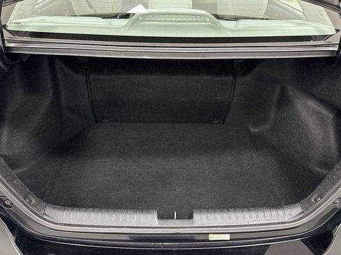 Used 2013 Honda Civic Hybrid Sedan image 27