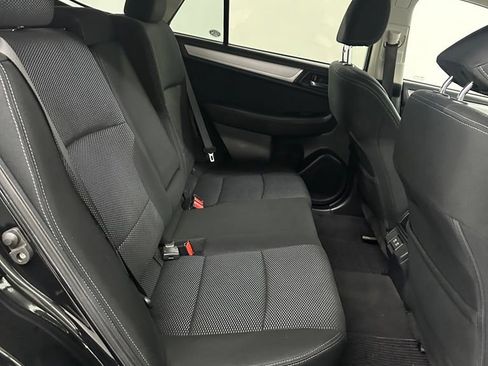 Used 2019 Subaru Outback 2.5i Premium AWD/4WD image 29