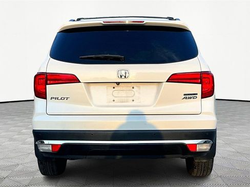 Used 2016 Honda Pilot Touring image 4