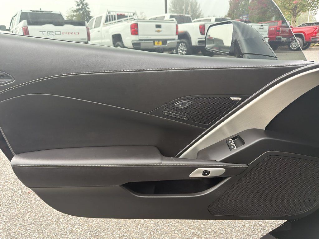 Certified 2015 Chevrolet Corvette Stingray Coupe RWD image 21